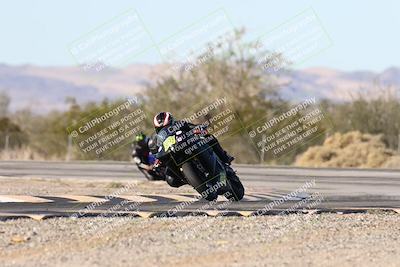 media/Dec-06-2025-CVMA (Sat) [[4a896cc04c]]/Race 8- Formula 40 MW and LW/